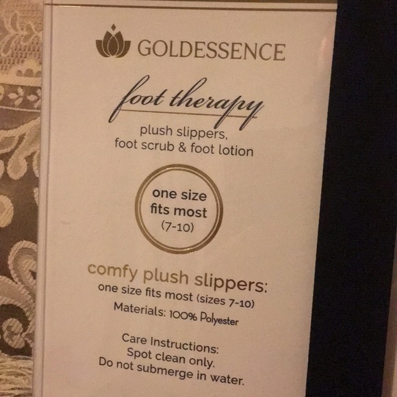 🐾 NWT Goldessence Foot Therapy Gift Set - Picture 5 of 8